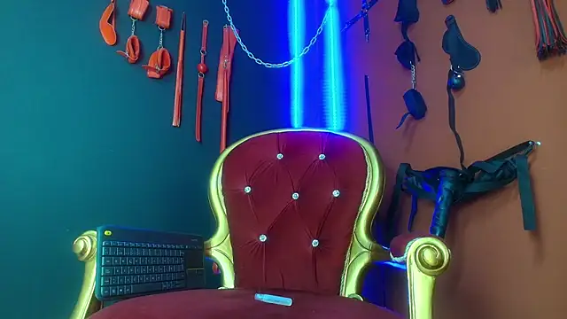 Snapshot of amy-mistress chatting on 12-03-24, 10:18 amy-mistress online show from 12-03-24, 10:18