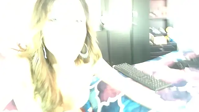 aleera starxx982 online show from 11-07-25, 09:59