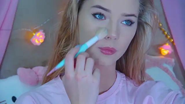 Snapshot of GentleRossi chatting on 01-24-25, 03:13 GentleRossi online show from 01-24-25, 03:13