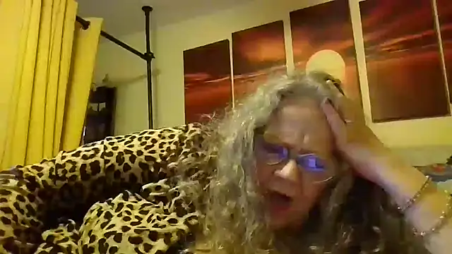 DestineeLoverGirl online show from 06-16-26, 01:36
