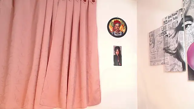 melisa es online show from 02-20-25, 12:52