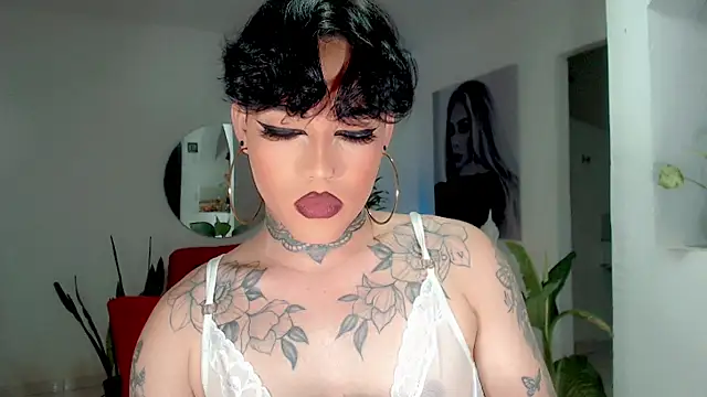 Snapshot of little_star_porn chatting on 12-04-25, 12:36 little star porn online show from 12-04-25, 12:36