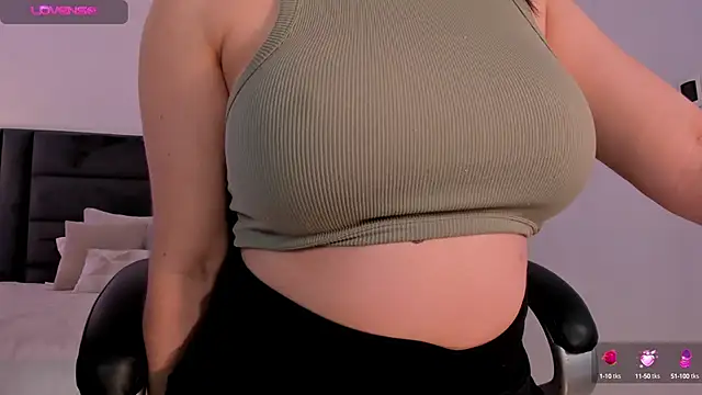 JennaOlsonX online show from 02-01-25, 01:12