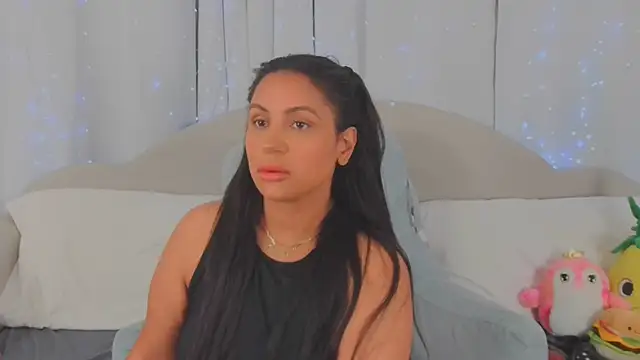 MeghanXO online show from 07-11-26, 01:58