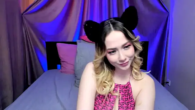 Snapshot of AriaSugar chatting on 01-31-25, 04:14 AriaSugar online show from 01-31-25, 04:14