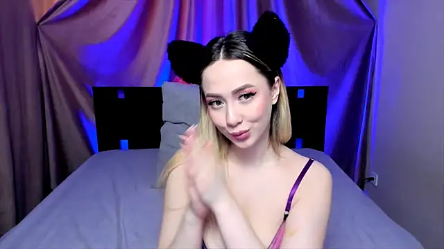 Snapshot of AriaSugar chatting on 02-01-25, 04:35 AriaSugar online show from 02-01-25, 04:35