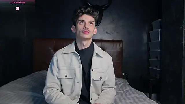 DanielCrush1 online show from 01-06-26, 07:06