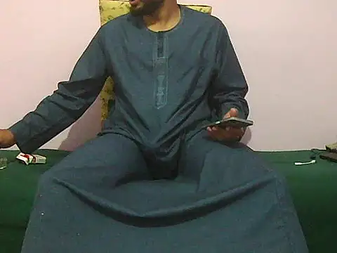 Snapshot of foxsanSs chatting on 11-02-25, 12:57 foxsanSs online show from 11-02-25, 12:57