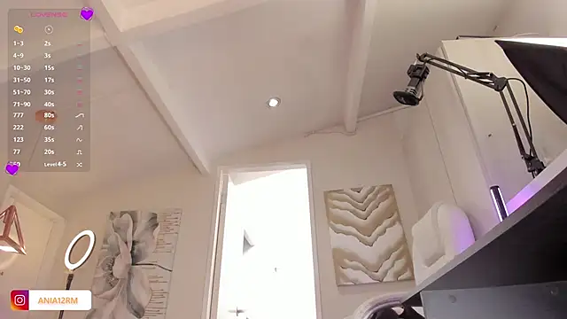 catalinasaiz online show from 01-12-26, 04:23