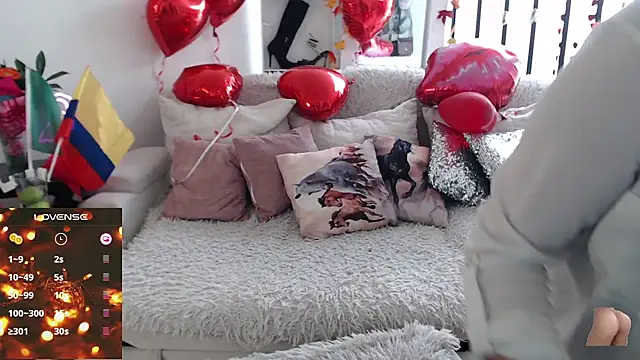 Snapshot of Myrnasexxx chatting on 02-20-25, 02:24 Myrnasexxx online show from 02-20-25, 02:24