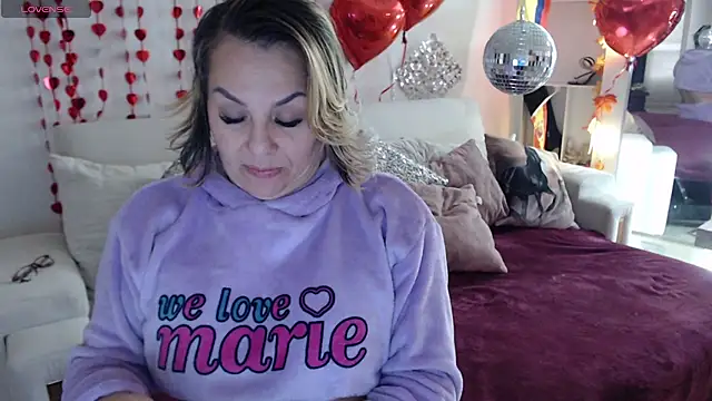 Snapshot of Myrnasexxx chatting on 03-13-25, 12:13 Myrnasexxx online show from 03-13-25, 12:13