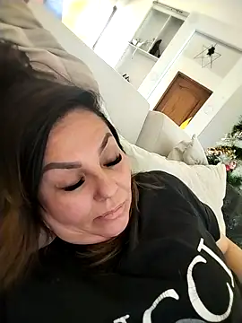 Snapshot of Myrnasexxx chatting on 01-08-26, 04:42 Myrnasexxx online show from 01-08-26, 04:42