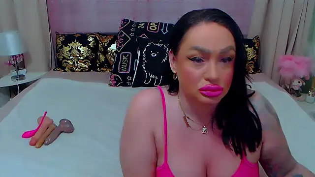 Snapshot of BustyVicky chatting on 02-22-25, 10:42 BustyVicky online show from 02-22-25, 10:42