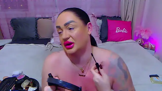 Snapshot of BustyVicky chatting on 10-12-25, 09:03 BustyVicky online show from 10-12-25, 09:03