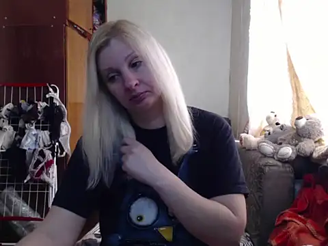 BustyBlond online show from 03-10-25, 06:16