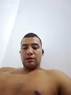 EISONREINA11 online show from 01-12-26, 05:01