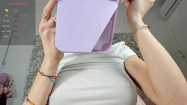 Snapshot of illegal_lorry chatting on 03-23-25, 05:43 illegal lorry online show from 03-23-25, 05:43