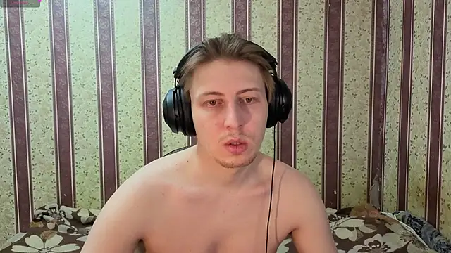 darienlarge online show from 12-21-25, 10:44