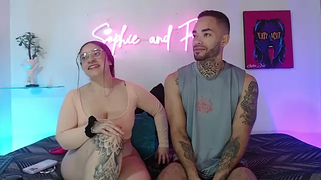 SophieFoxx17 online show from 02-05-26, 01:16