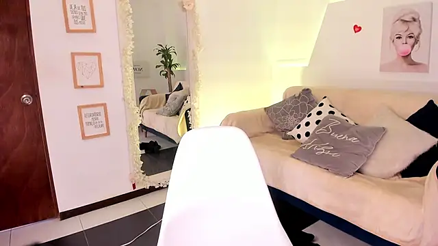 barbie es online show from 01-31-25, 02:28