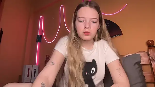 -veranito- online show from 12-14-25, 03:01