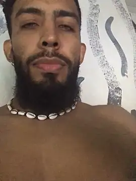 Snapshot of Alessandro__Rossi chatting on 01-11-25, 04:48 Alessandro Rossi online show from 01-11-25, 04:48