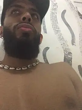 Snapshot of Alessandro__Rossi chatting on 01-25-25, 12:06 Alessandro Rossi online show from 01-25-25, 12:06