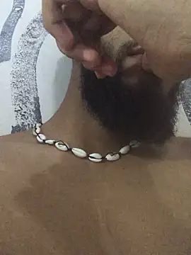 Snapshot of Alessandro__Rossi chatting on 02-21-25, 12:05 Alessandro Rossi online show from 02-21-25, 12:05