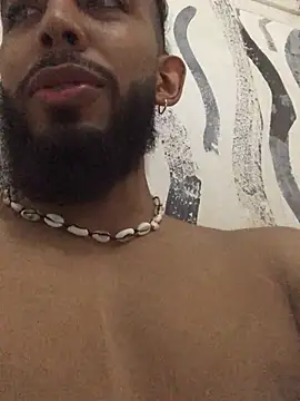 Snapshot of Alessandro__Rossi chatting on 02-24-25, 02:58 Alessandro Rossi online show from 02-24-25, 02:58