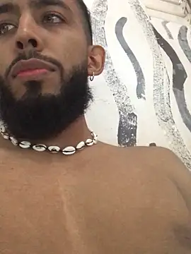 Snapshot of Alessandro__Rossi chatting on 02-26-25, 06:21 Alessandro Rossi online show from 02-26-25, 06:21