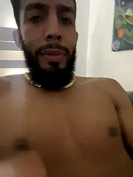 Snapshot of Alessandro__Rossi chatting on 09-26-25, 05:00 Alessandro Rossi online show from 09-26-25, 05:00