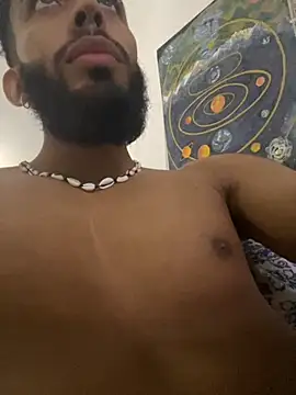 Snapshot of Alessandro__Rossi chatting on 10-25-25, 01:07 Alessandro Rossi online show from 10-25-25, 01:07