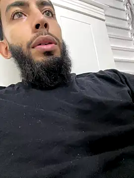 Alessandro  Rossi online show from 12-18-25, 03:51