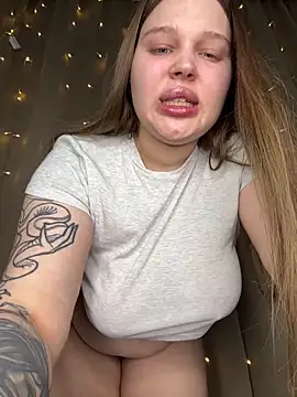 perfect sweety girl online show from 05-26-26, 09:44