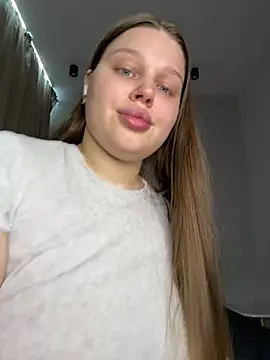 Snapshot of perfect_sweety_girl chatting on 07-12-26, 07:49 perfect sweety girl online show from 07-12-26, 07:49