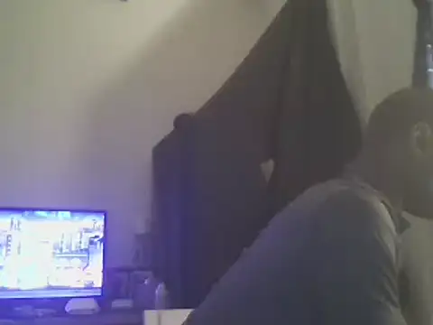 Snapshot of KingB8r chatting on 03-11-25, 08:52 KingB8r online show from 03-11-25, 08:52