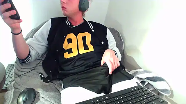 Tobi907790 online show from 11-26-25, 11:39