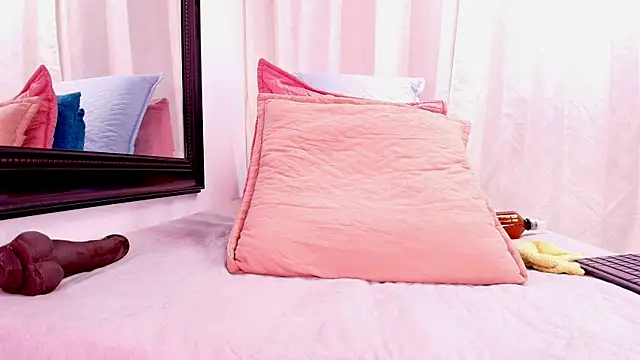 danna berlin  online show from 02-12-25, 10:26