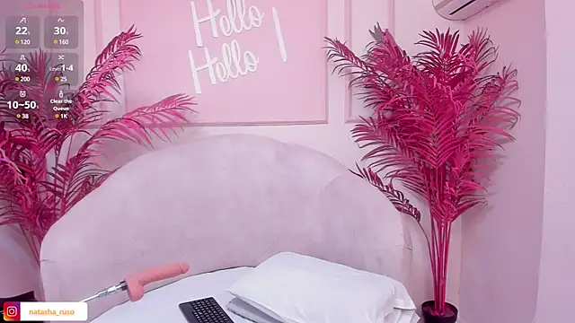 Natasharuso online show from 02-16-25, 11:38