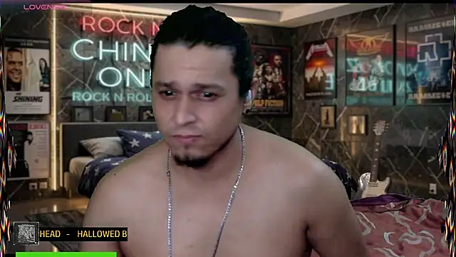 Snapshot of chino_roz chatting on 06-11-26, 12:32 chino roz online show from 06-11-26, 12:32