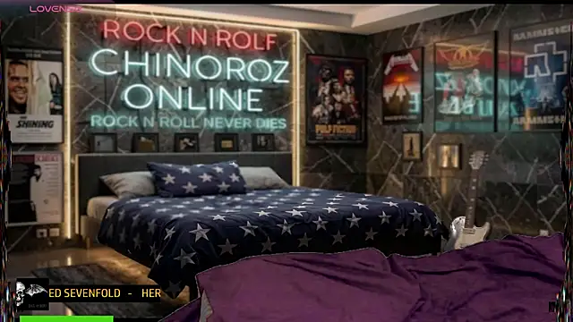 Snapshot of chino_roz chatting on 06-17-26, 01:19 chino roz online show from 06-17-26, 01:19