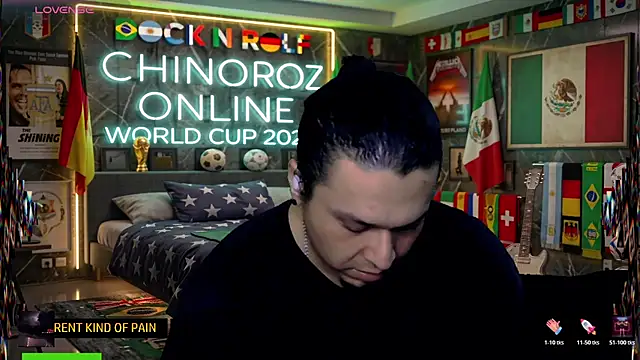 Snapshot of chino_roz chatting on 06-28-26, 01:11 chino roz online show from 06-28-26, 01:11