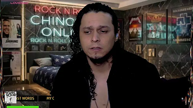 Snapshot of chino_roz chatting on 07-10-26, 08:18 chino roz online show from 07-10-26, 08:18