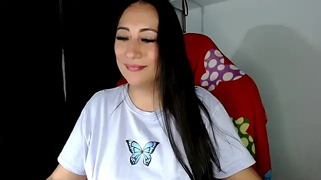 carolinalovee  online show from 01-16-25, 05:11