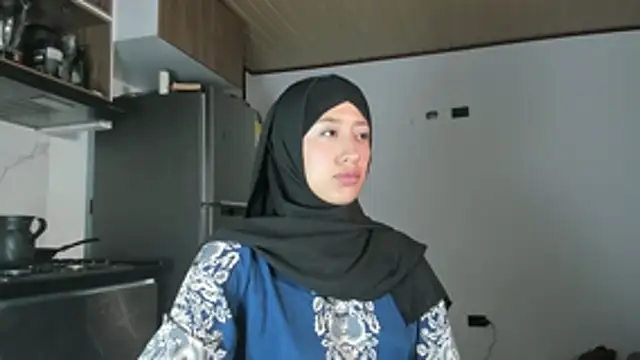 adila anich online show from 05-09-26, 12:49