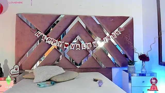 Snapshot of Aron_cruz chatting on 02-13-26, 01:07 Aron cruz online show from 02-13-26, 01:07