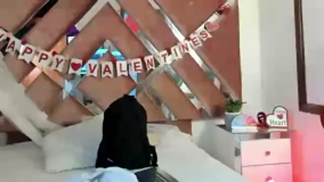 Snapshot of Aron_cruz chatting on 02-17-26, 12:45 Aron cruz online show from 02-17-26, 12:45