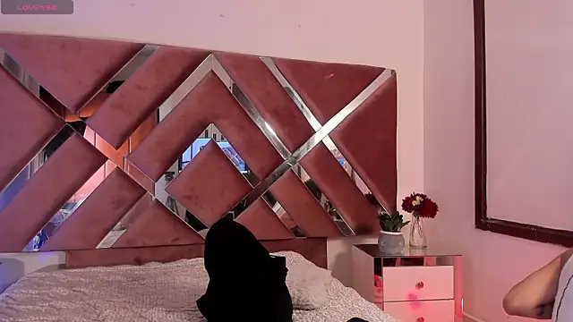 Snapshot of Aron_cruz chatting on 02-28-26, 01:23 Aron cruz online show from 02-28-26, 01:23