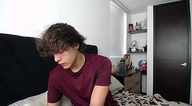 Santiago kiler online show from 03-03-25, 05:50