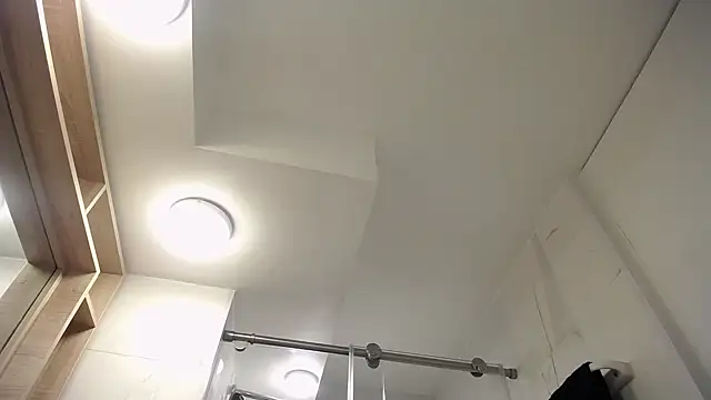 Santiago kiler online show from 09-26-25, 01:37